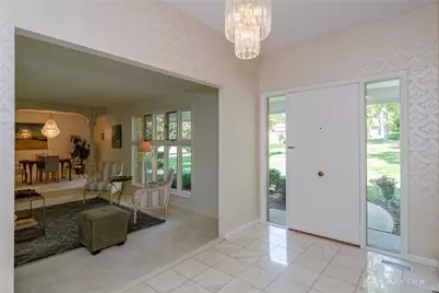 6121 Old Spanish Trail, Washington Twp, OH 45459 - Photo 9