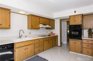 6121 Old Spanish Trail, Washington Twp, OH 45459 - Photo 19