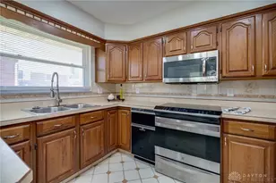 4235 Merryfield Ave, Dayton, OH 45416 - Photo 15