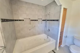 645 Brookfield Rd, Dayton, OH 45429 - Photo 15