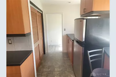 645 Brookfield Road, Dayton, OH 45429 - Photo 11