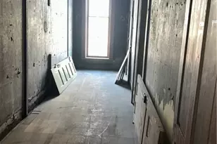 138 E 3rd St, Dayton, OH 45402 - Photo 7