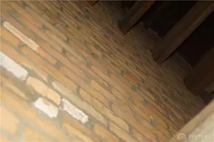 138 E 3rd St, Dayton, OH 45402 - Photo 5