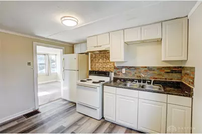 2150 Kensington Drive, Dayton, OH 45406 - Photo 7