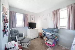 97 Marchmont Dr, Fairborn, OH 45324 - Photo 5