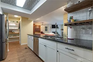 1310 Partridge Run Cir, Dayton, OH 45429 - Photo 19