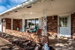 1105 Mockingbird Ln, Turtlecreek Twp, OH 45036 - Photo 7