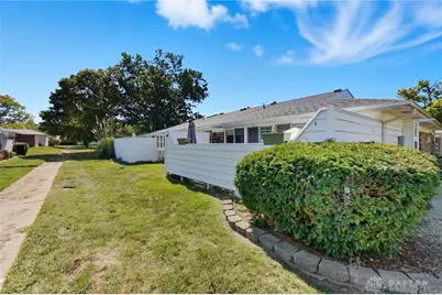 5904 Troy Villa Boulevard, Dayton, OH 45424 - Photo 23