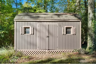 1211 Runnymede Lane, Oakwood, OH 45419 - Photo 15