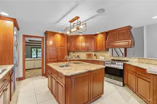 1211 Runnymede Ln, Oakwood, OH 45419 - Photo 27