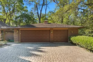 1211 Runnymede Ln, Oakwood, OH 45419 - Photo 13