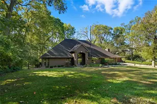 1211 Runnymede Ln, Oakwood, OH 45419 - Photo 17