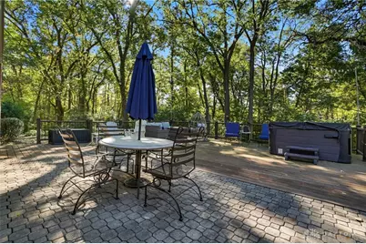 1211 Runnymede Lane, Oakwood, OH 45419 - Photo 9