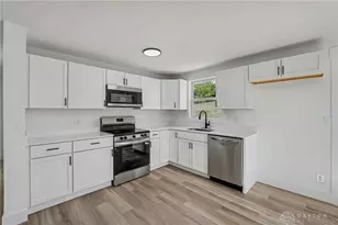 628 Jamestown Dr, Miamisburg, OH 45342 - Photo 9