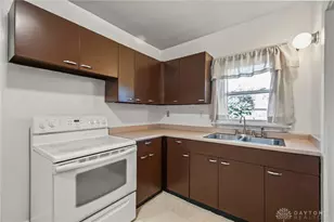 4207-4209 S Dixie Dr, Moraine, OH 45439 - Photo 17