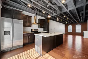 516 E 2nd St, Dayton, OH 45402 - Photo 35