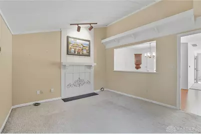 6046 N Quinella Way, Dayton, OH 45459 - Photo 7