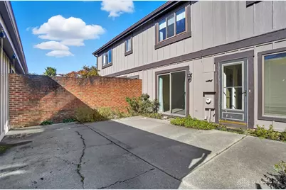 6046 N Quinella Way, Dayton, OH 45459 - Photo 45