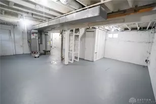 1212 Pine St, Middletown, OH 45044 - Photo 11