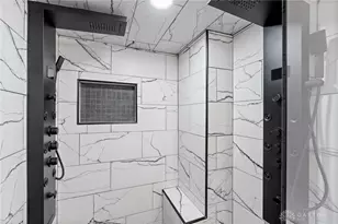 3951 La Bonne Rd, Dayton, OH 45431 - Photo 43