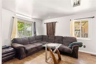 4309 Kitridge Rd, Dayton, OH 45424 - Photo 5