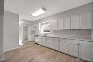 212 E 3rd St, Lewisburg, OH 45338 - Photo 11