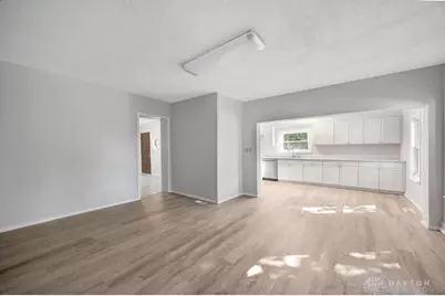 212 E 3rd Street, Lewisburg, OH 45338 - Photo 9