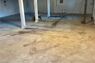 2010 Gipsy Dr, Dayton, OH 45414 - Photo 13