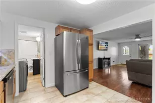 3930 Beechwood Dr, Bellbrook, OH 45305 - Photo 9