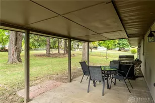 3930 Beechwood Dr, Bellbrook, OH 45305 - Photo 23