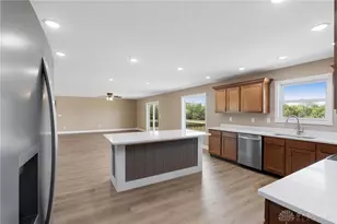 625 Hale Rd, Wilmington, OH 45177 - Photo 5