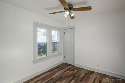 4250 Pleasant View Avenue, Dayton, OH 45420 - Photo 11