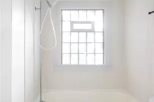 4250 Pleasant View Ave, Dayton, OH 45420 - Photo 13