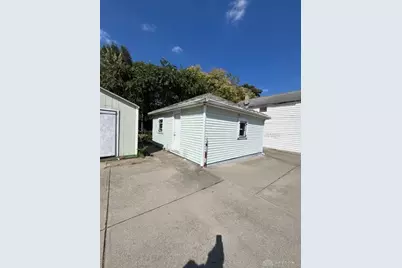 102 N Hedges Street, Dayton, OH 45403 - Photo 9