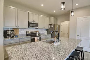 4207 Forestedge St, Tipp City, OH 45371 - Photo 7