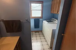 304 E Wood St, Versailles, OH 45380 - Photo 17