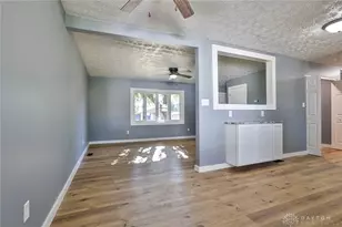 389 N Garber Dr, Tipp City, OH 45371 - Photo 11