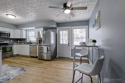 389 N Garber Drive, Tipp City, OH 45371 - Photo 11