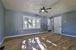 389 N Garber Dr, Tipp City, OH 45371 - Photo 7