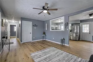 389 N Garber Dr, Tipp City, OH 45371 - Photo 7