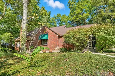 1420 Adirondack Trail, Dayton, OH 45409 - Photo 3