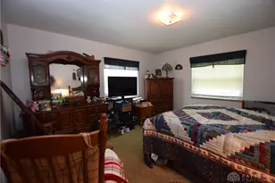 5889 Troy Rd, Springfield, OH 45502 - Photo 11