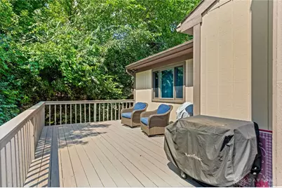 6935 Paragon Road, Dayton, OH 45459 - Photo 15