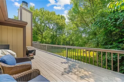 6935 Paragon Road, Dayton, OH 45459 - Photo 17