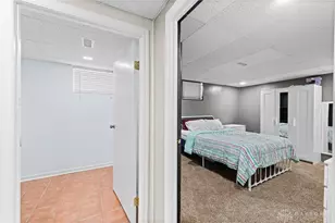 6935 Paragon Rd, Dayton, OH 45459 - Photo 31