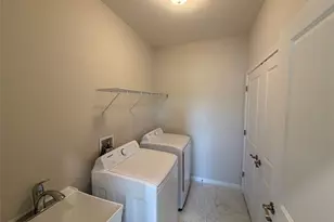 6842 Traditions St, Middletown, OH 45044 - Photo 13