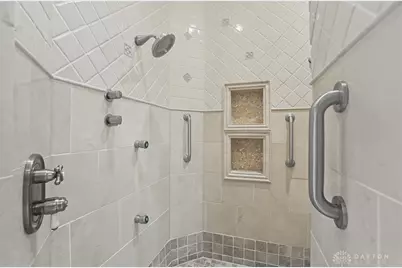 985 Gardenwood Place, Centerville, OH 45458 - Photo 33