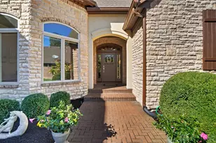 985 Gardenwood Pl, Centerville, OH 45458 - Photo 3