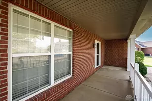 4572 Keeneland Ct, Huber Heights, OH 45424 - Photo 5