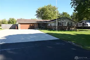 96 Eastwood Dr, Bethel Twp, OH 45504 - Photo 3